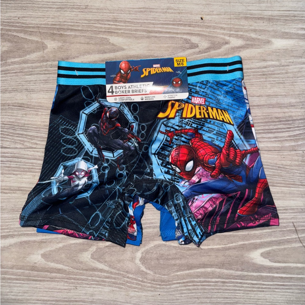 Brand New Size 6 Medium Spider-Man Boxers